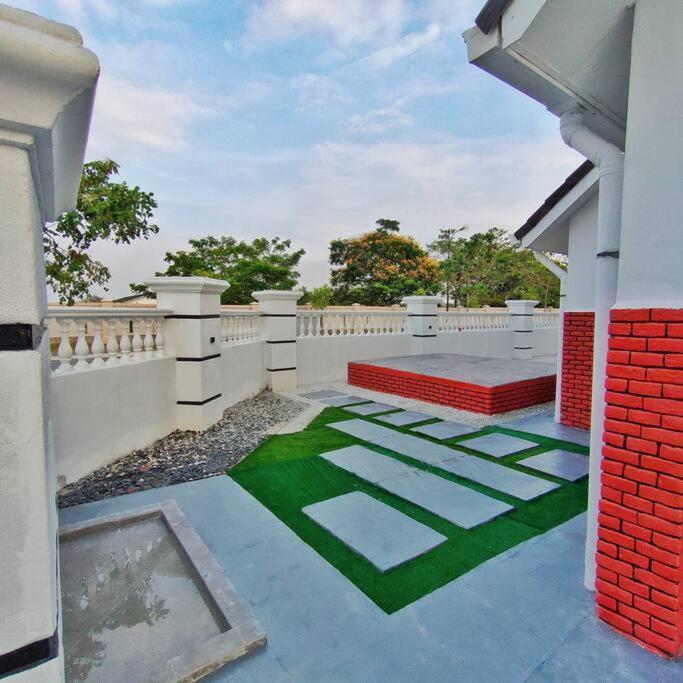 3 Storey Swimming Pool&Projector House Setia Alam Shah Alam Exteriér fotografie