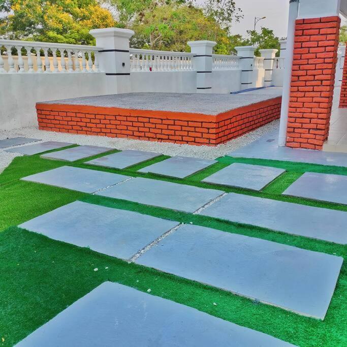 3 Storey Swimming Pool&Projector House Setia Alam Shah Alam Exteriér fotografie